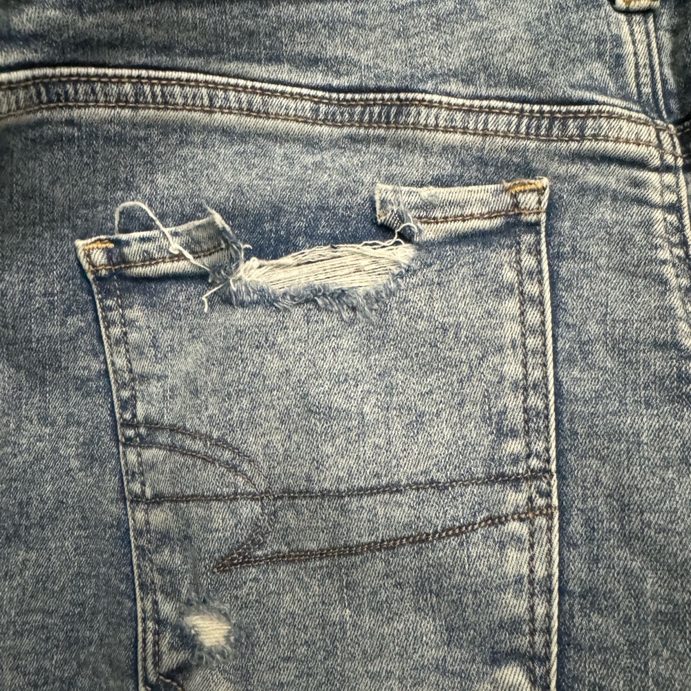 American Eagle jeans size 14 stretch